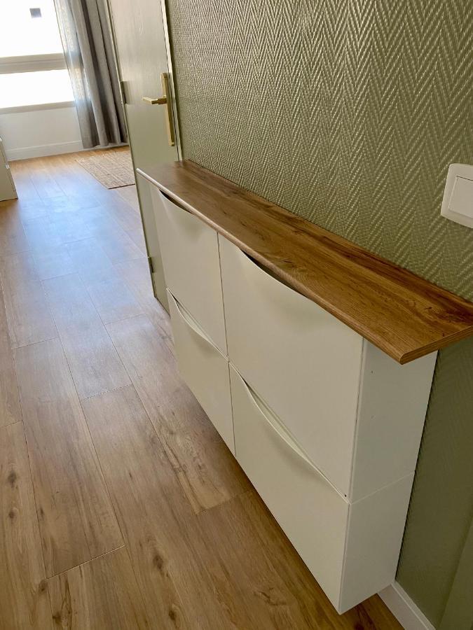 Appartement 1 Piece, Hyper Centre, Grosse Horloge لا روشيل المظهر الخارجي الصورة