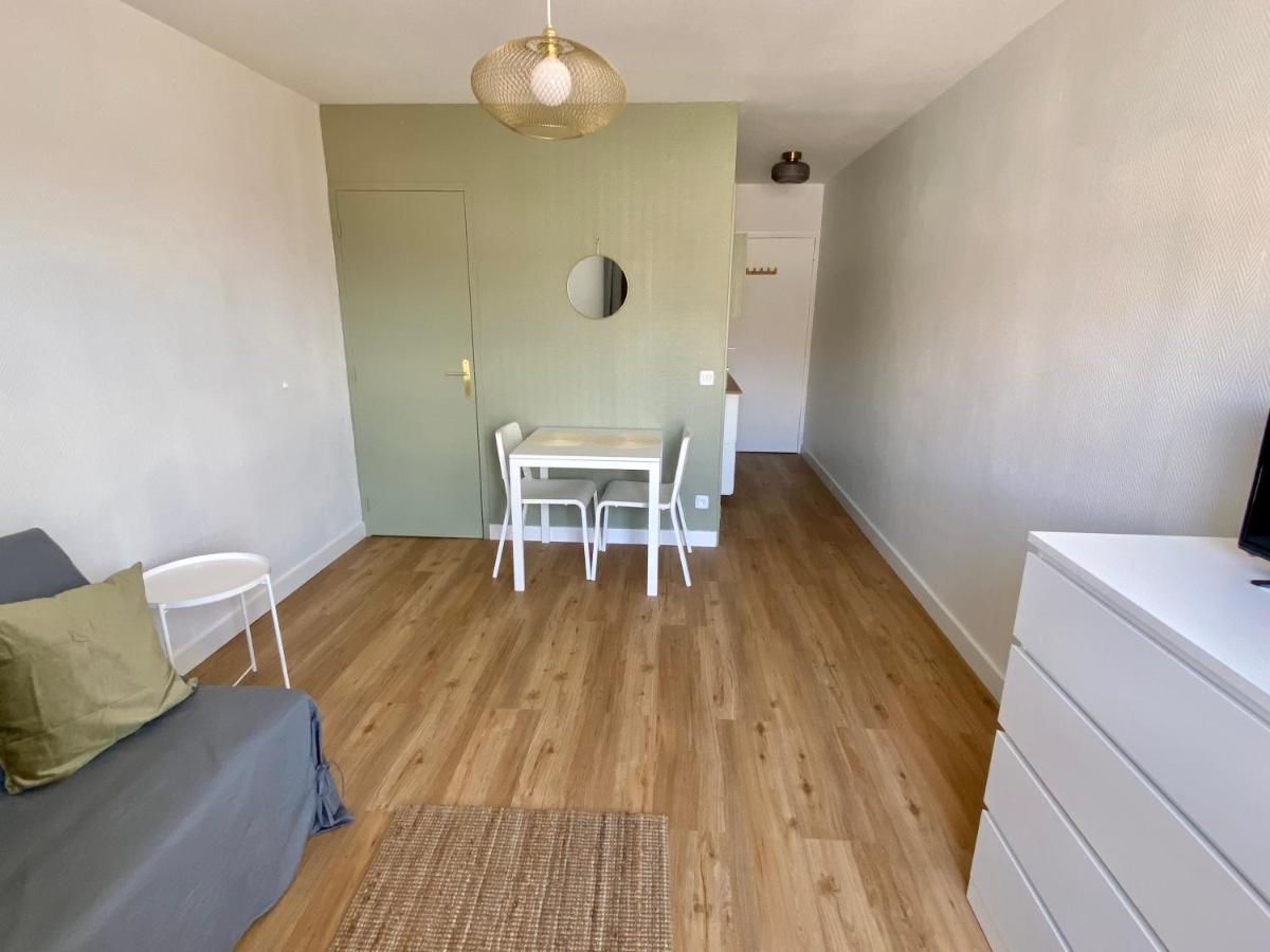 Appartement 1 Piece, Hyper Centre, Grosse Horloge لا روشيل المظهر الخارجي الصورة